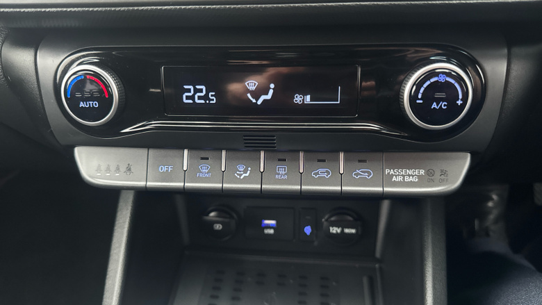 Hyundai Kona 1.0 TGDi 48V MHEV Premium 5dr Petrol Hatchback